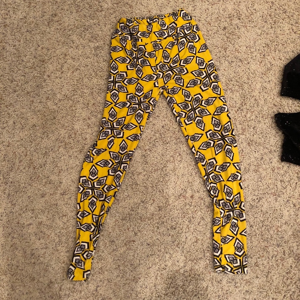 Funky Yellow Leggings